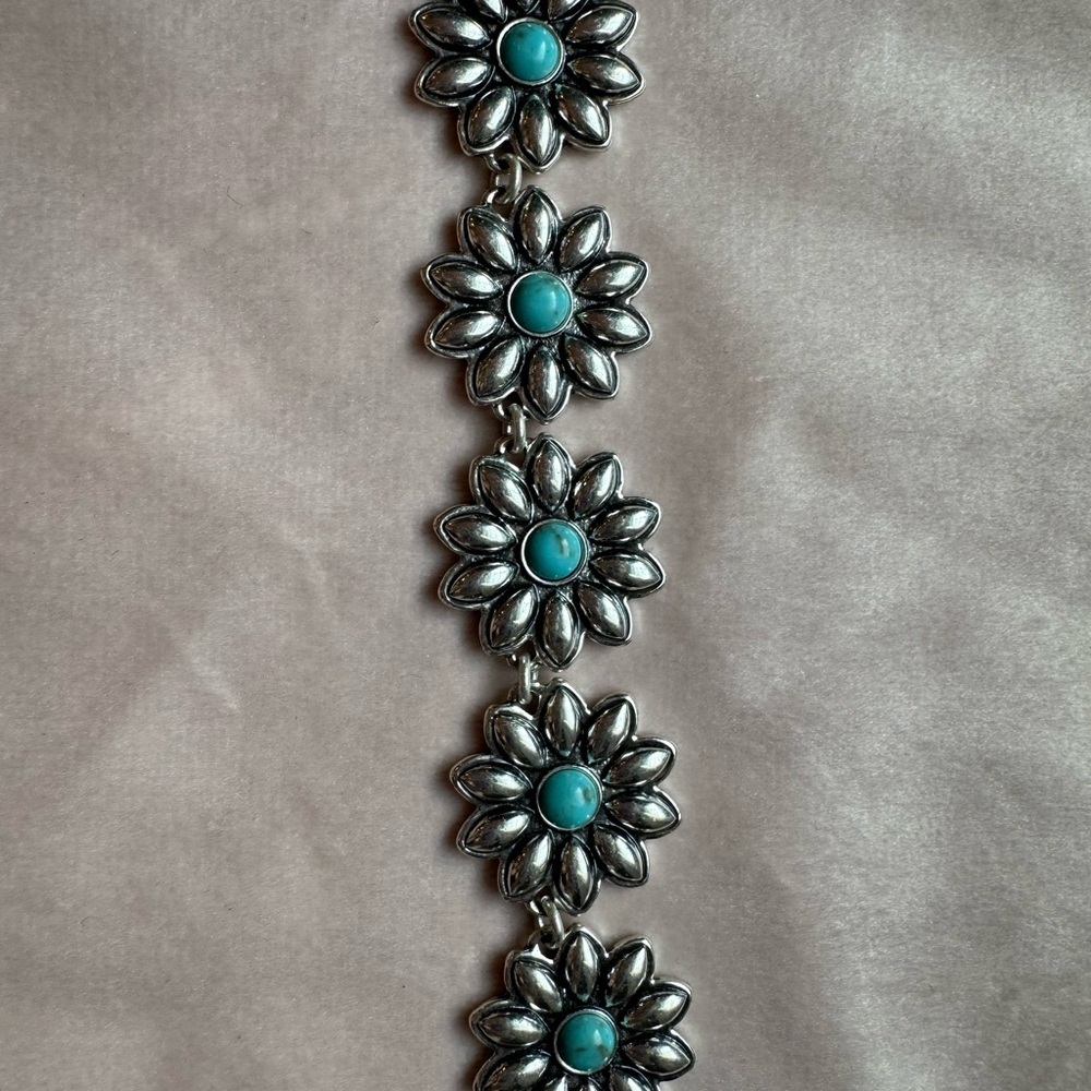 Lucky Brand Silver Necklace with Blue Floral Accents - Picture 4 of 6
